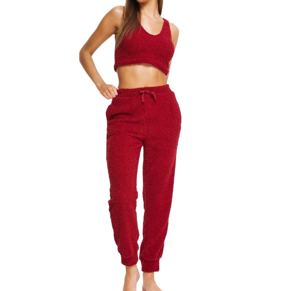 Teddy Lounge Set - image 1